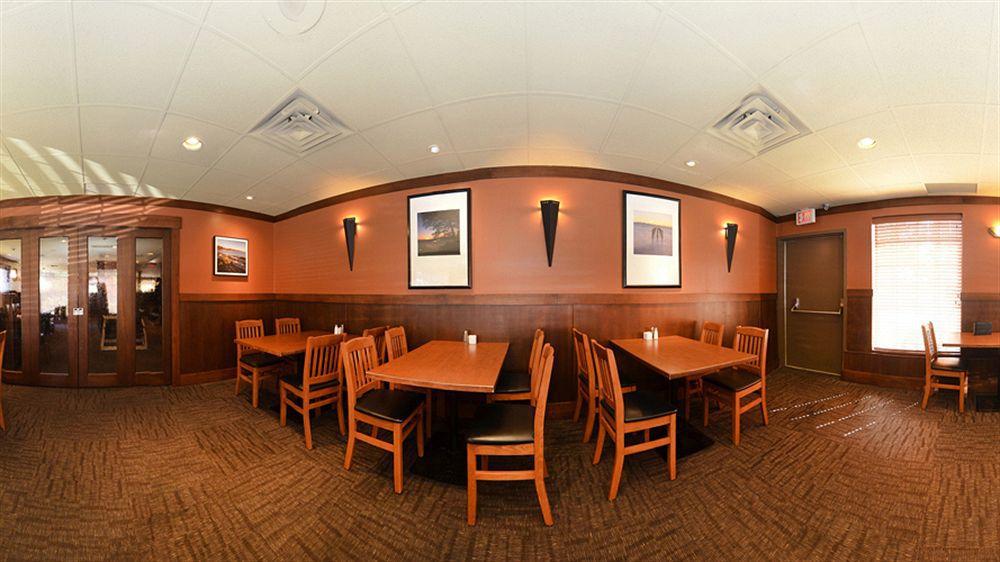 Best Western Plus Country Meadows Inn Aldergrove Pokoj fotografie