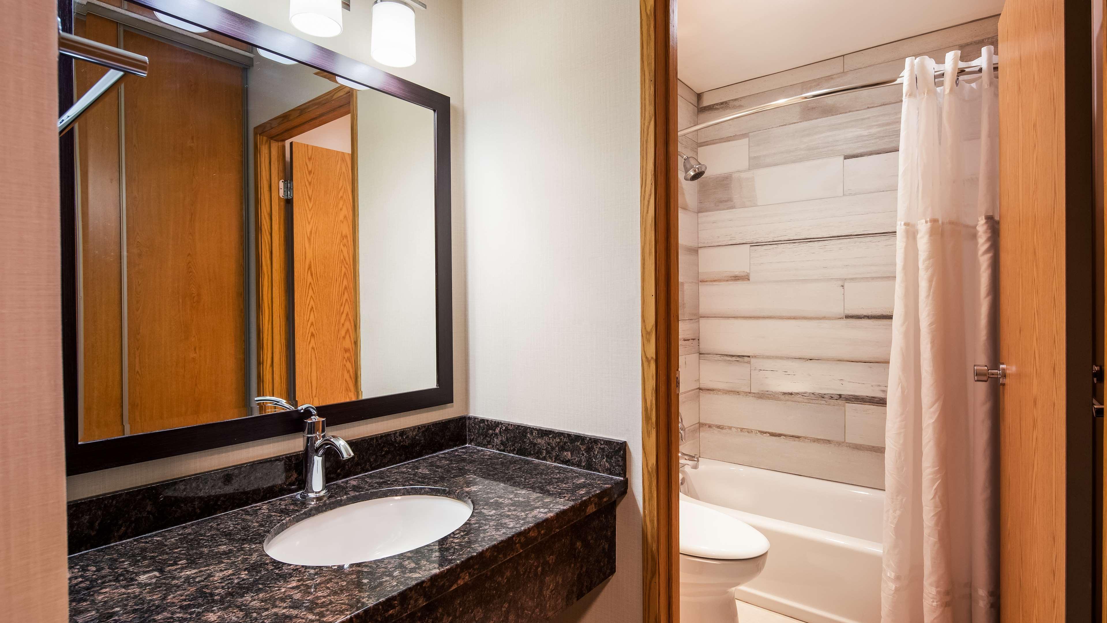 Best Western Plus Country Meadows Inn Aldergrove Exteriér fotografie