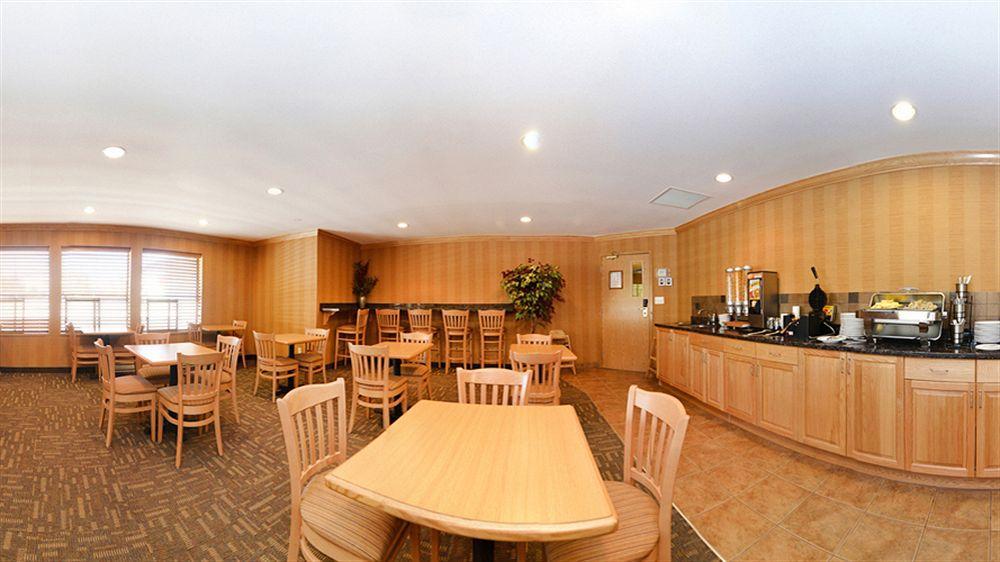 Best Western Plus Country Meadows Inn Aldergrove Exteriér fotografie